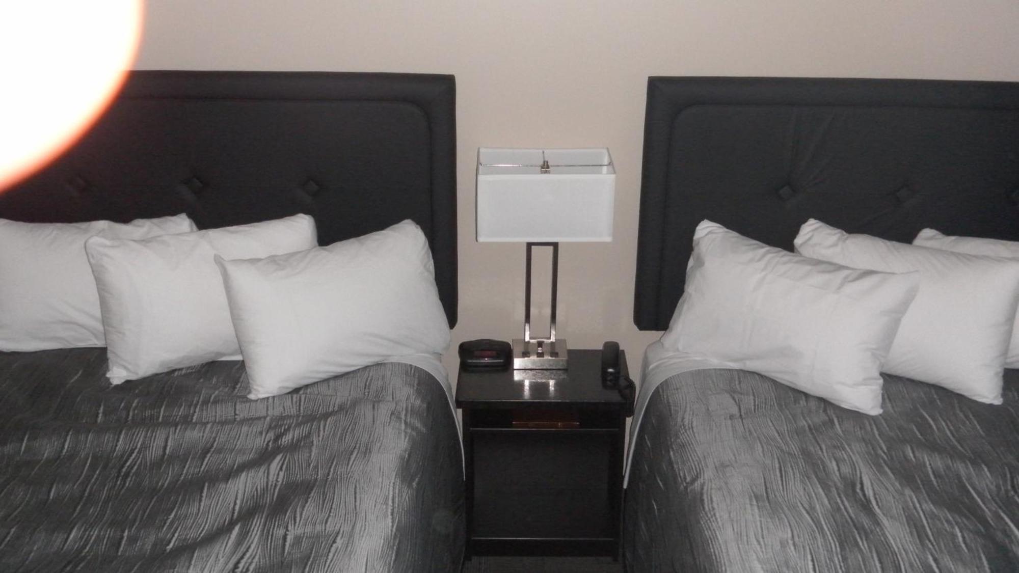Stampeder Inn Ponoka Oda fotoğraf