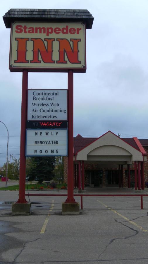 Stampeder Inn Ponoka Dış mekan fotoğraf